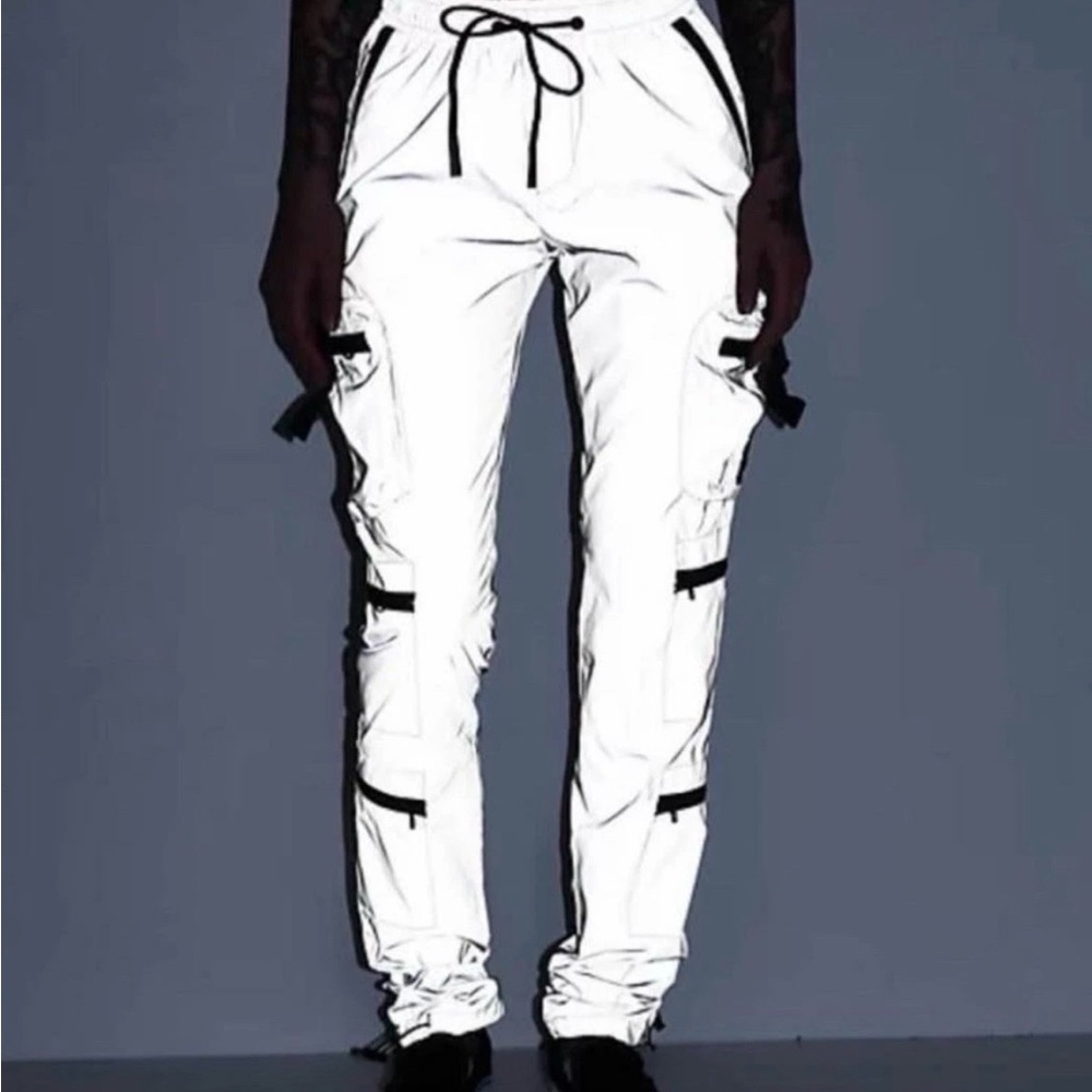 NWT ZUMIEZ Women’s Reflective Cargo Pants Joggers For Rave, Concert, Festival